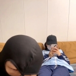 【足彩馆】吸吮学生妹妹臭袜汗脚